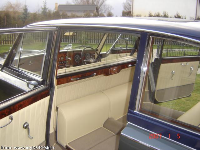 BYK330H interior- 3 p3