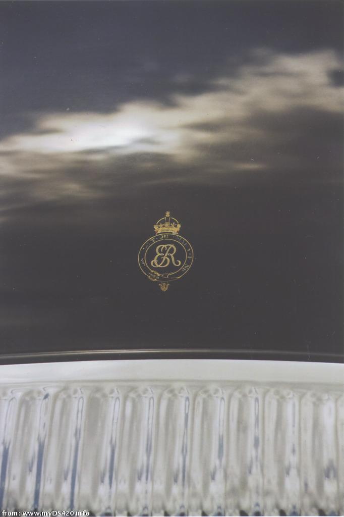 Queen Mother's 1992 car qm92motto