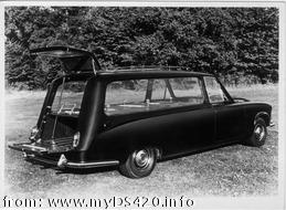 early Wilcox hearse 3 (24kB)