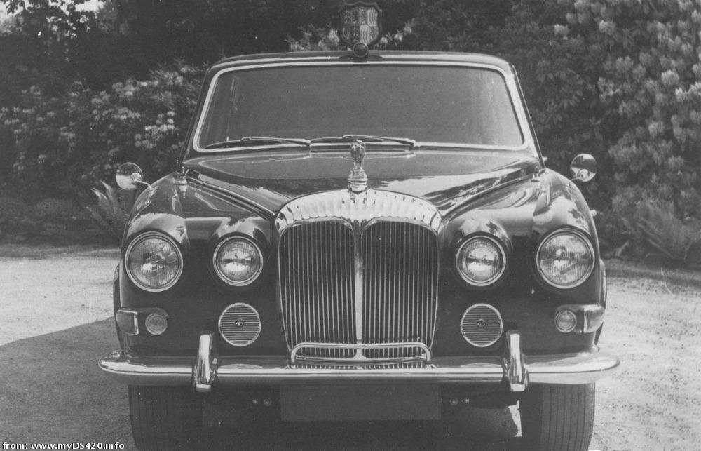 Queen Mother's 1970 car qm70c